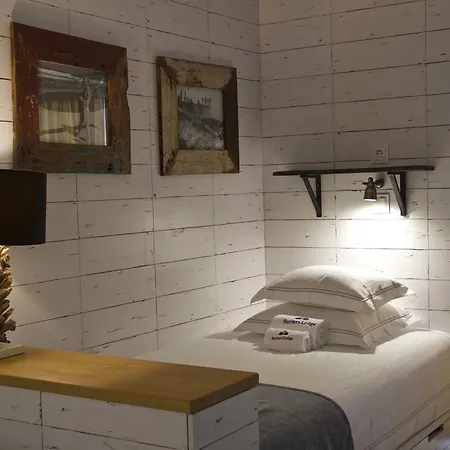 Hotel Surfers Peniche Ferrel (Leiria)