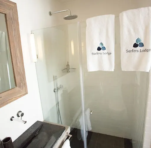 酒店 Surfers Peniche 费雷尔