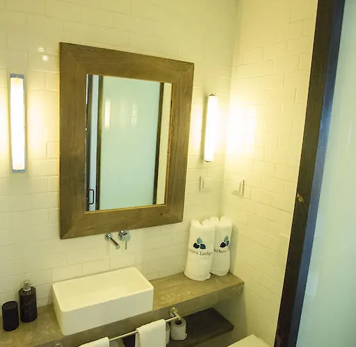 Surfers Peniche 酒店 费雷尔