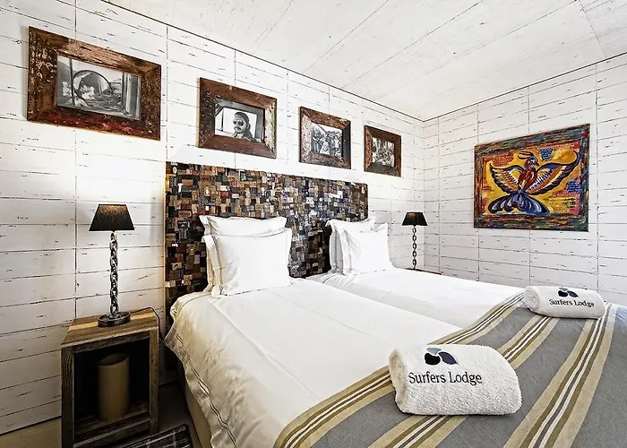 酒店 Surfers Peniche 4*