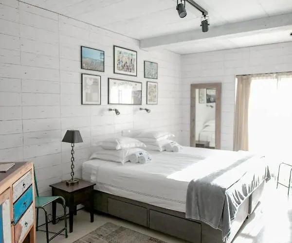 Surfers Peniche 4* 费雷尔